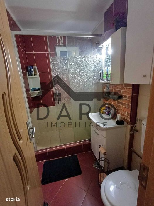 Oferim spre vânzare apartament cu 3 camere Dambu Pietros