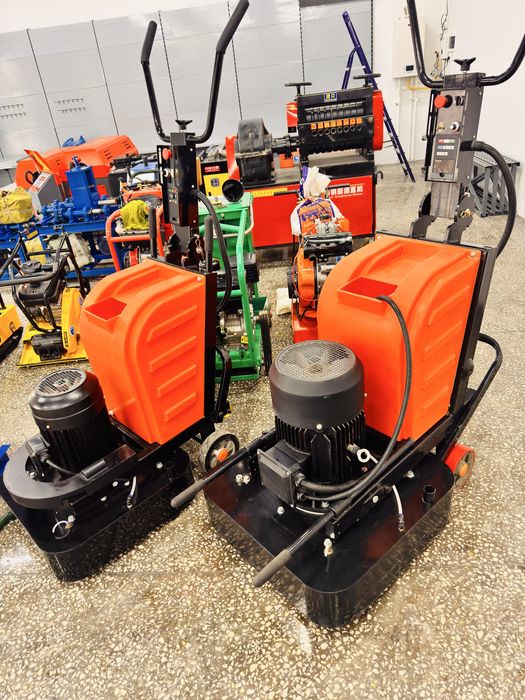 Шлифовальная машина по бетону. Shlifovalney apparat