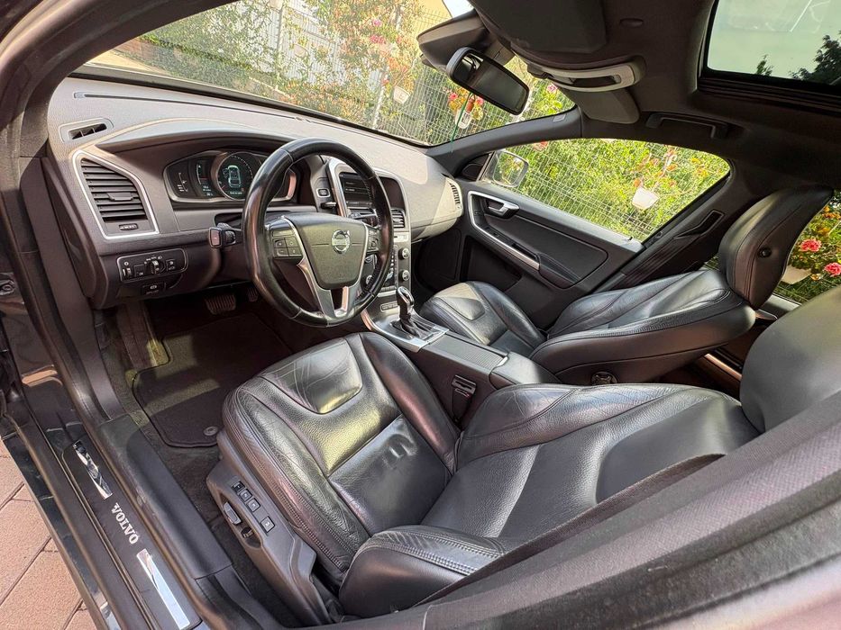 VOLVO XC60 2014 — imagine 2