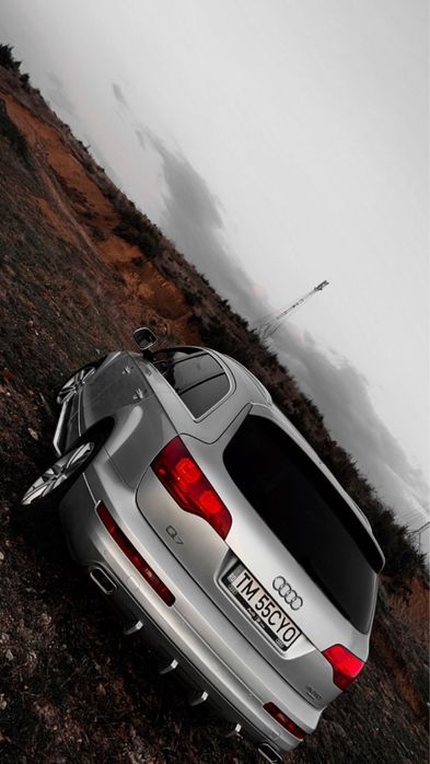 Audi Q7 full panoramic