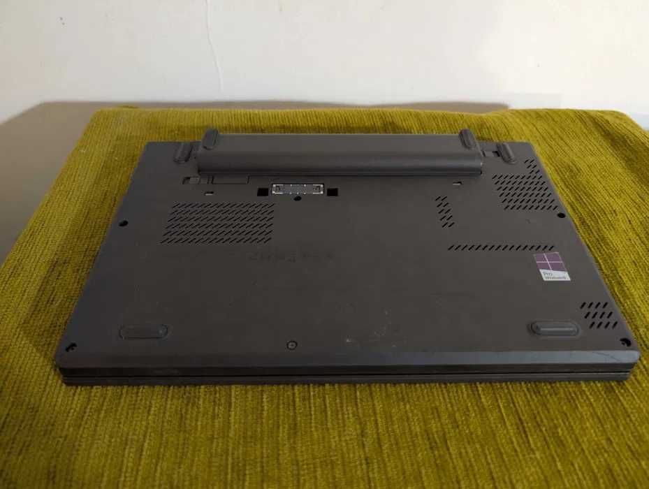 Laptop Lenovo ThinkPad X240 Intel core i7-4600U , 8GB RAM, SSD 240 GB