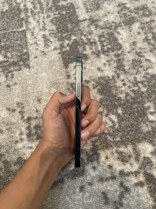 Iphone 12 pro 256гб в идеалным состояние