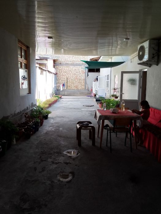 Arenda kvartira Yashnabod tumani izzat koʻchasi 3xona