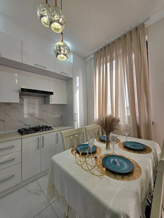 Продаётся 2ком ЖК Баку 65м2 ор-р: Фаргона йули