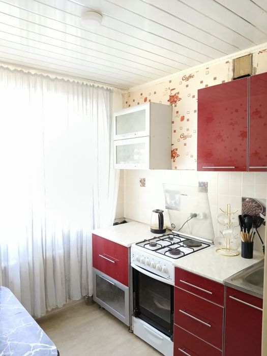 Продам 2 х комн квар. 6-68, 1 этаж.