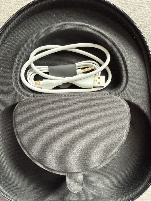 Наушники Bose 700