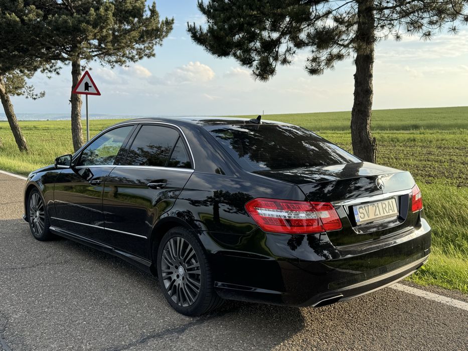 MERCEDES-BENZ E-Class 2011 — imagine 3