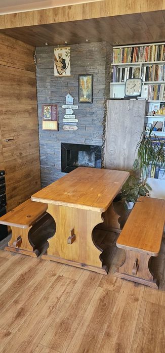 Дървена маса със столове Баварски стил