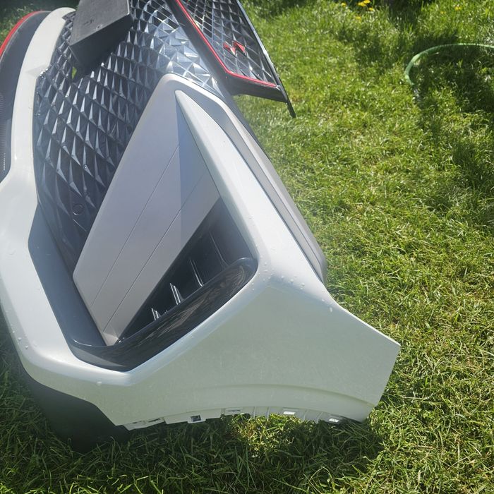 Geely Coolray Бампер передний Джелли клурей