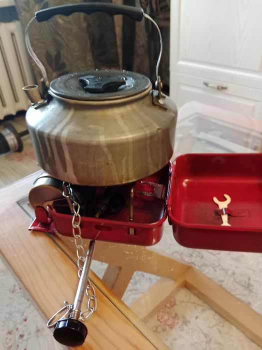 Анодированный чайник.