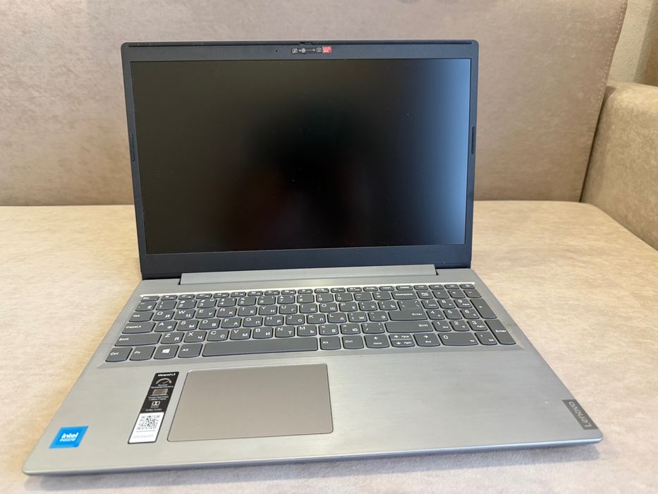 Продам совершенно новый ноутбук!