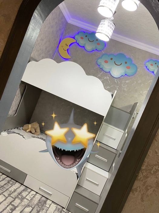 Детский мебель ( двух этажный )