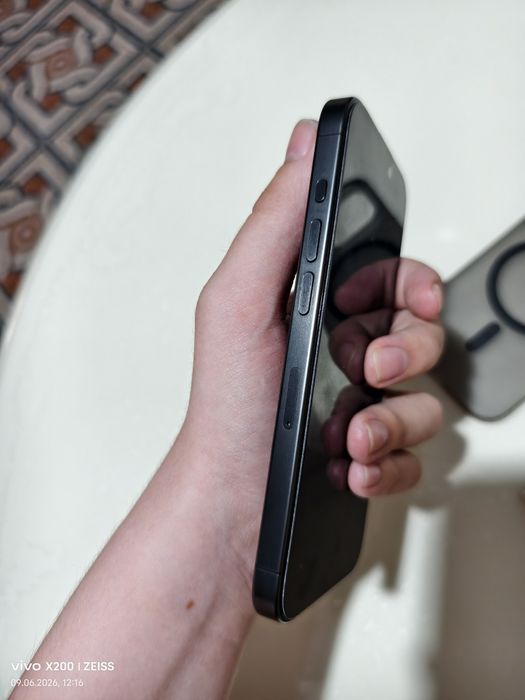 iPhone 15 Pro 256gb как новый