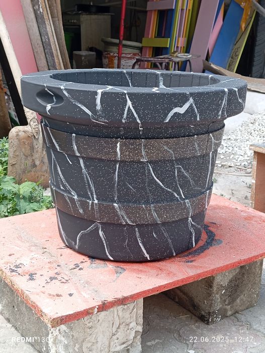 Продам Вазоны. Доставка