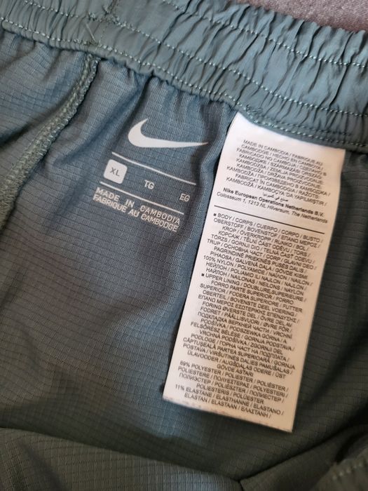 NIKE XL , CARGO ,топ модел