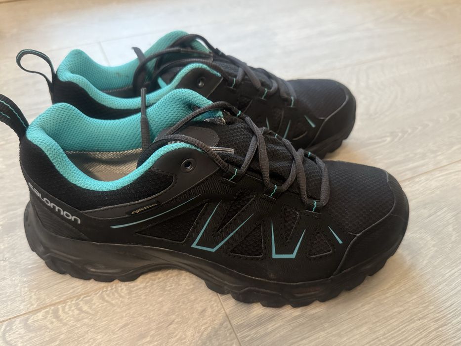 Спортни обувки Salomon Gore-Tex 38