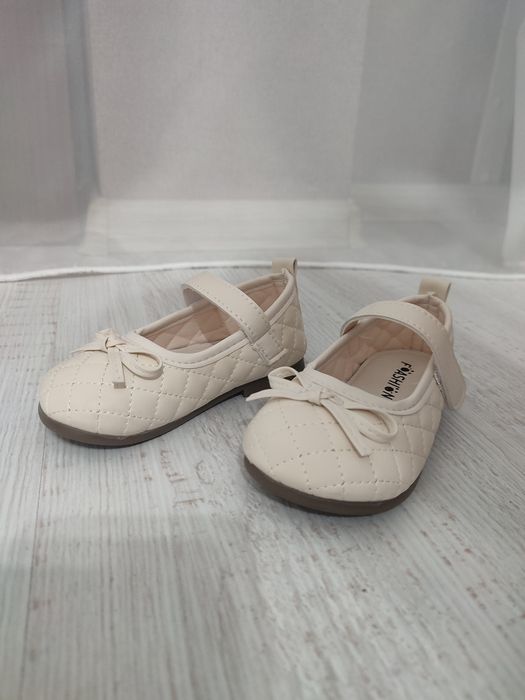 Туфли на девочку