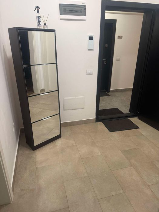 Apartament cu 2 camere de închiriat