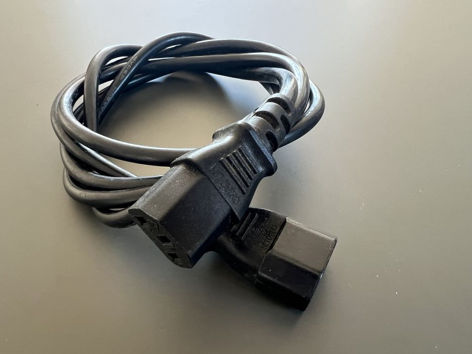 Cabluri diverse, Vga-Vga, alimentare PC(prelungire), VGA-DVI, SCART