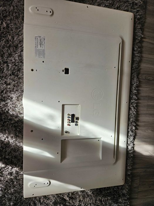 Televizor LG 120  full Hd !
