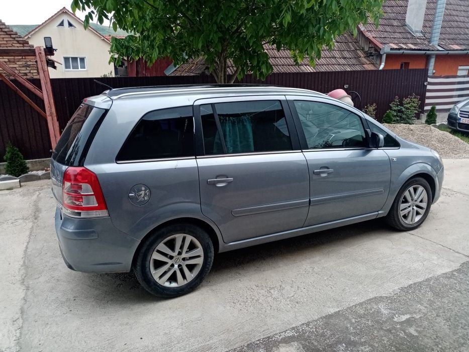 OPEL Zafira 2010 — imagine 3