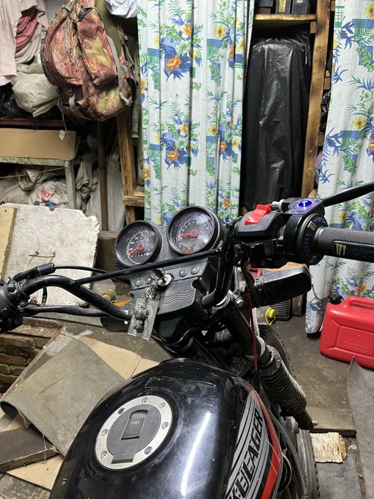 Продам мотоцикл Кулагер 150 кубов