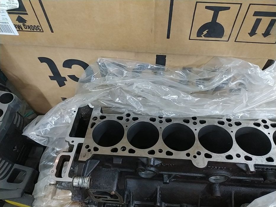 Двигатель м50б30