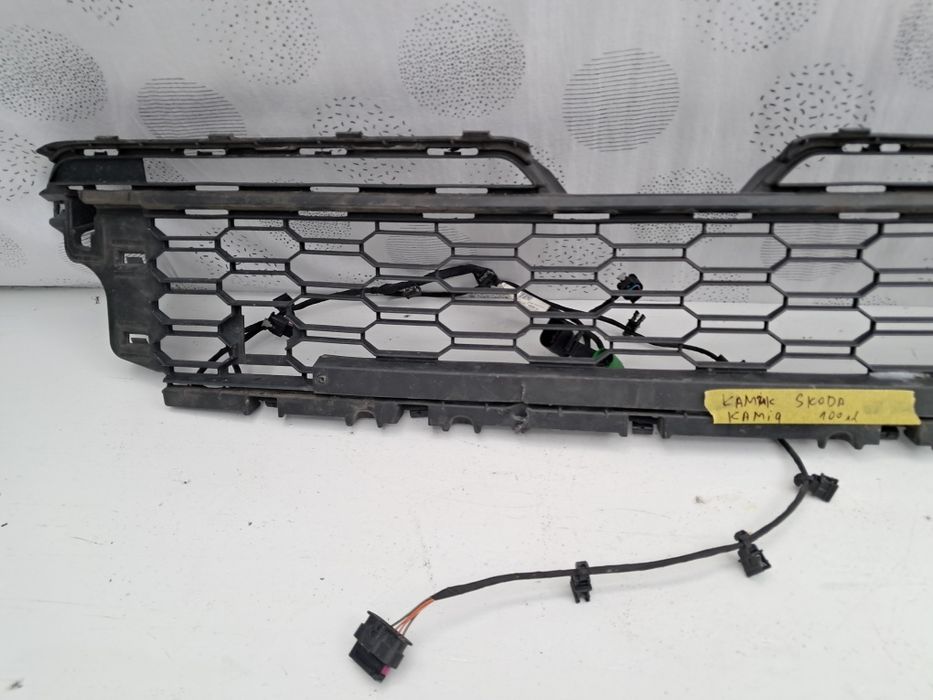 Грил решетка броня стоп Skoda Kamig