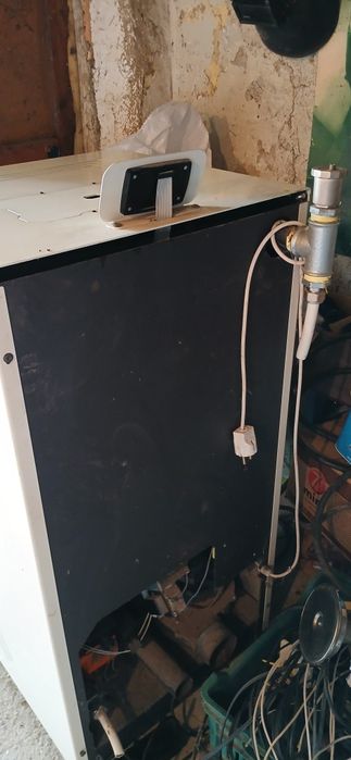 Пелетна камина Firestar  W15
Модел Firestar  W15 (15 kW).