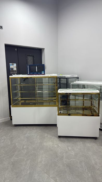 Кондитерские витрины