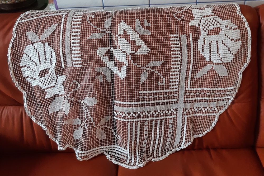 Vand macrame pentru masa de 4 persoane