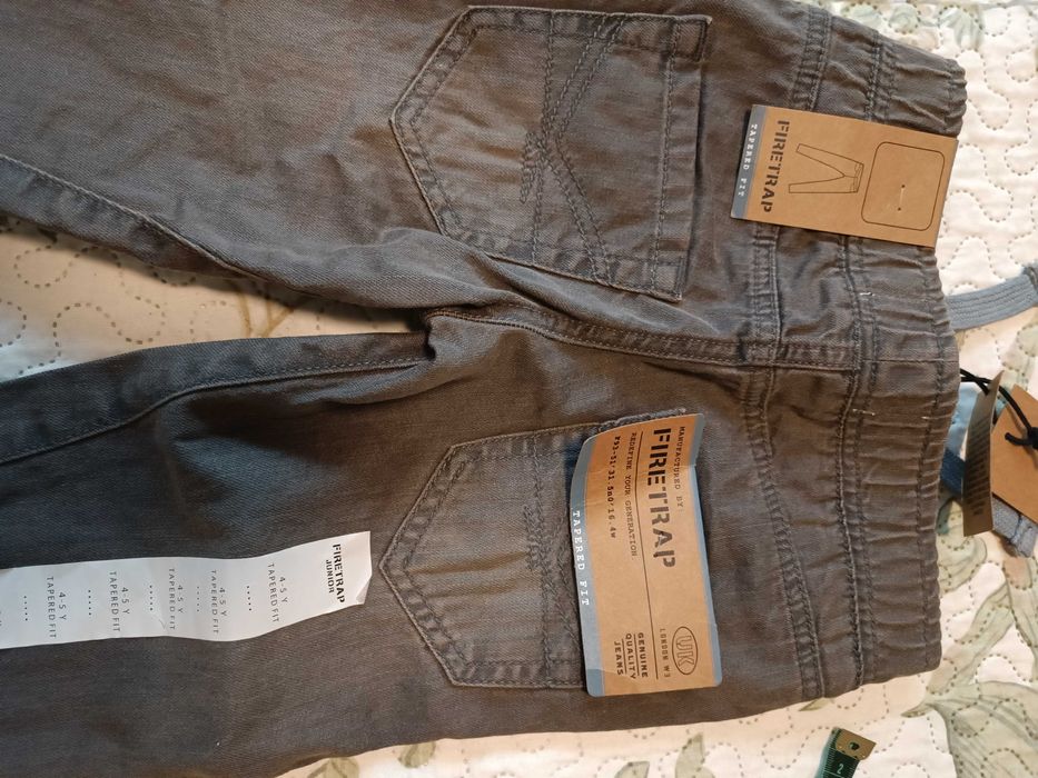 Нови детски дънки