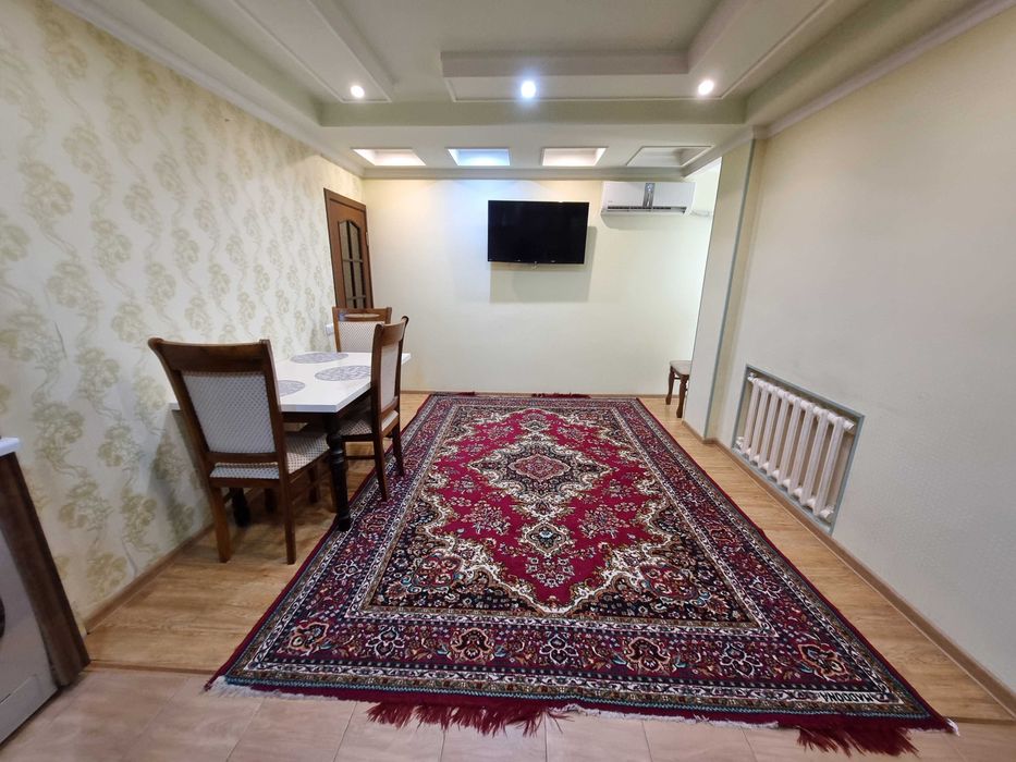 Срочно продам 3 комнат.квартиру возле Корзинка Крестик 40 лет