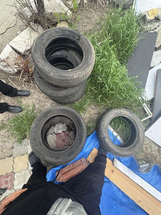 Vand 6 cauciucuri anvelope