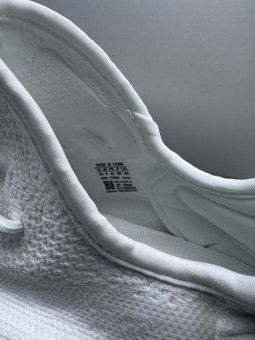 Yeezy Boost 350 V2 White