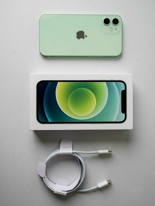 Продам iPhone 12 Mini (64 ГБ)