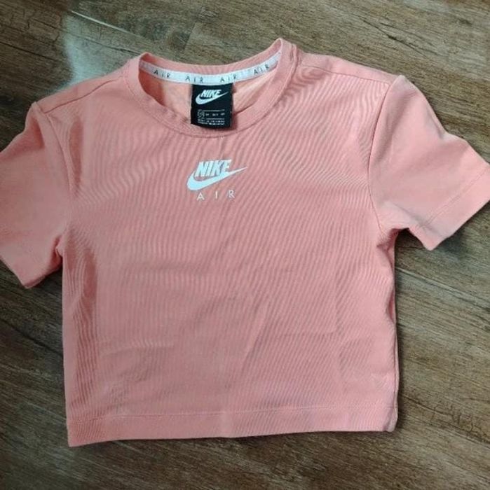 Tricou crop top Nike Air mărime xs