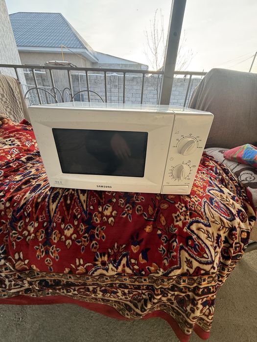 Продам Микраволновая печь