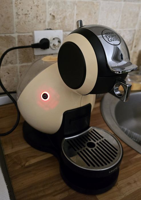 Espressor/Aparat de cafea Nescafe Dolce Gusto Melody 2