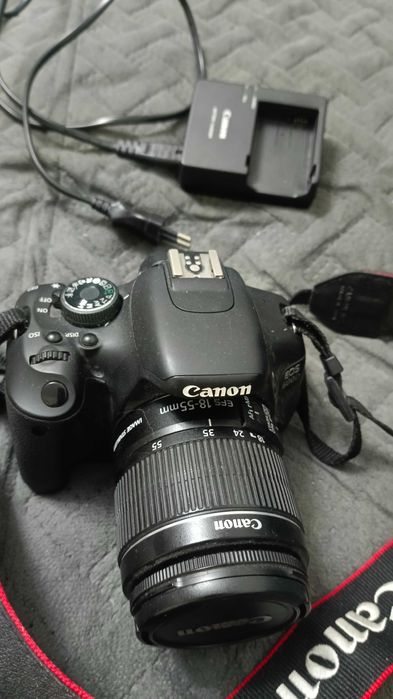 Фотоаппарат EO5 600D