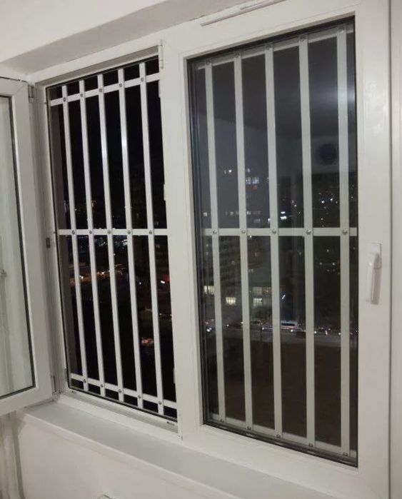 Решетка и москитная сетка два в одном