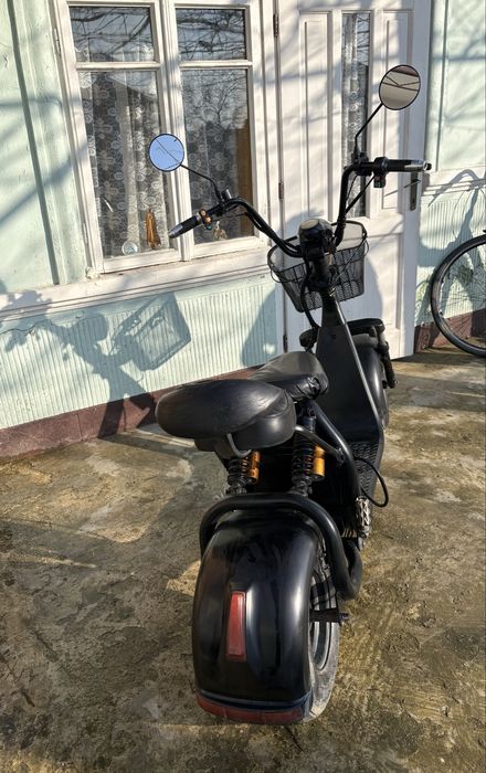 Scuter electric fără permis