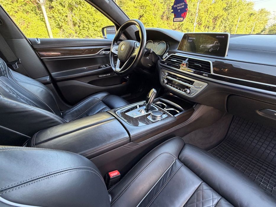 BMW Seria 7 Bmw 730d Xdrive G12 și in Rate