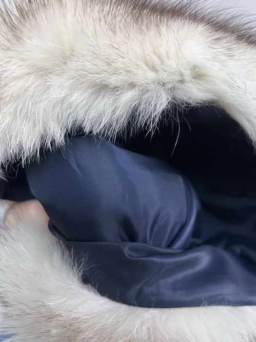 Căciulă de blană de vulpe