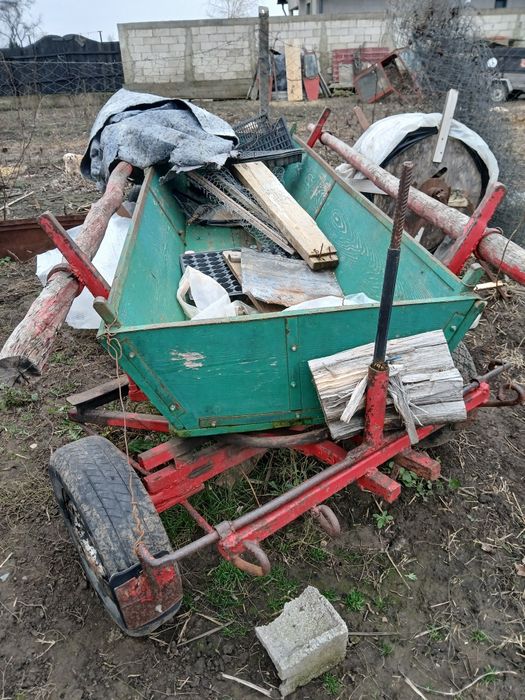 Vând căruță pentru cal