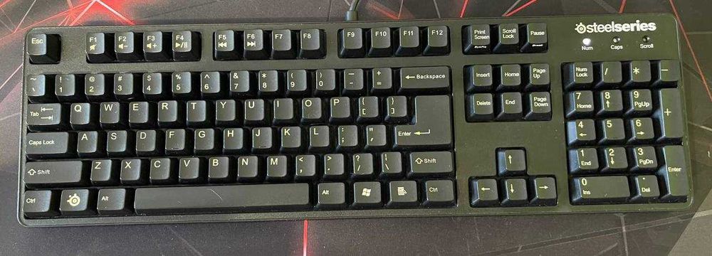 Компютър + Монитор 240Hz + Периферия
