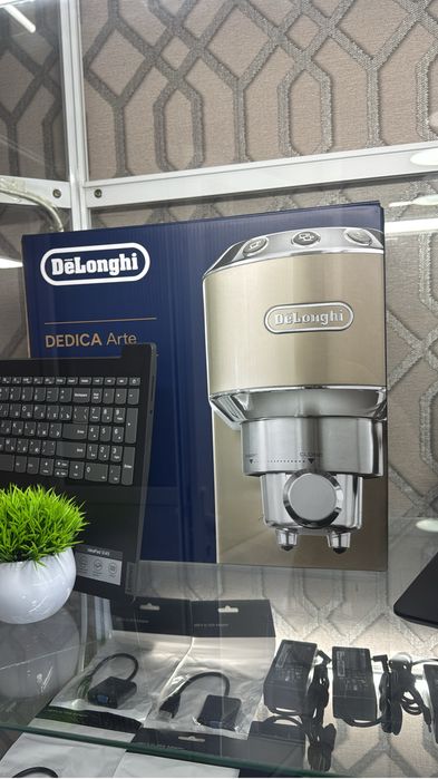 Кофемашина delonghi