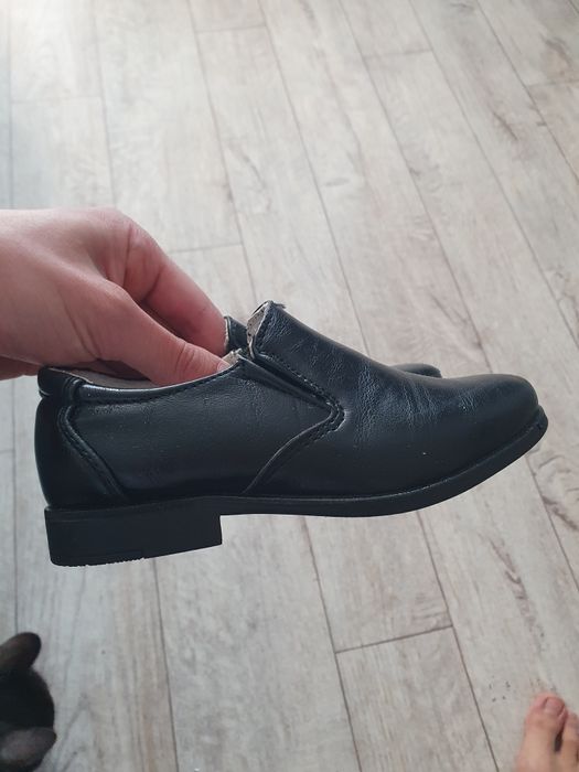 Продам туфли детские