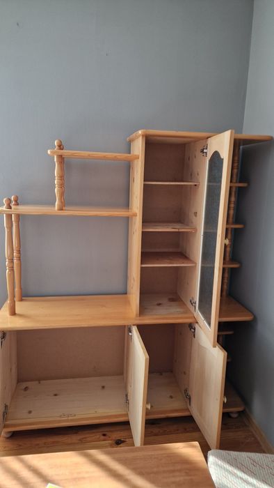 Продавам дървени мебели