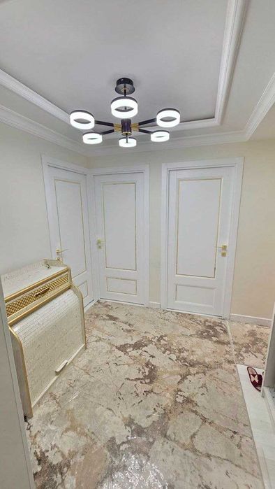 Продается Квартира Сотилади Чиланзар 22квартал, 3*4/4/4. Евроремонт.